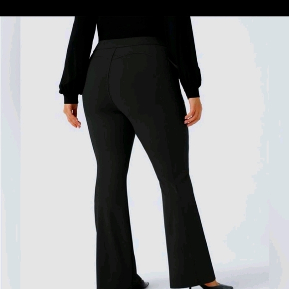 HALARA Black Seamless Leggings - Picture 13 of 15